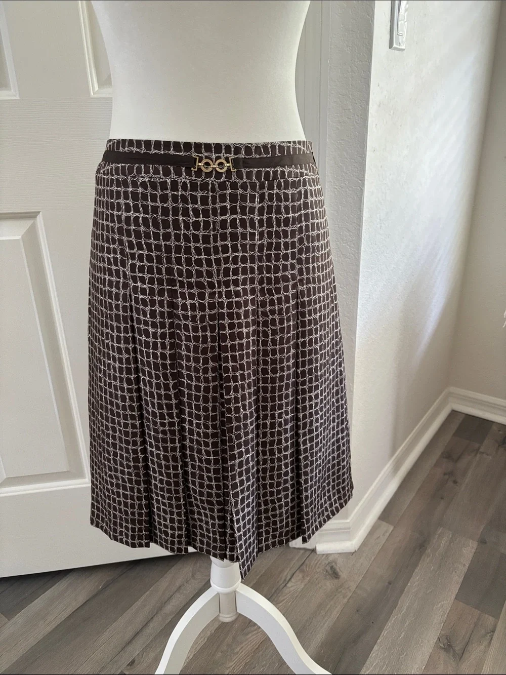 Ann Taylor Equestrian inspired Pleated A-Line Skirt Sz 2